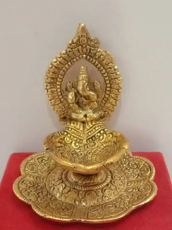 Ganesh Idol Metal Welcome Diya Gift Set