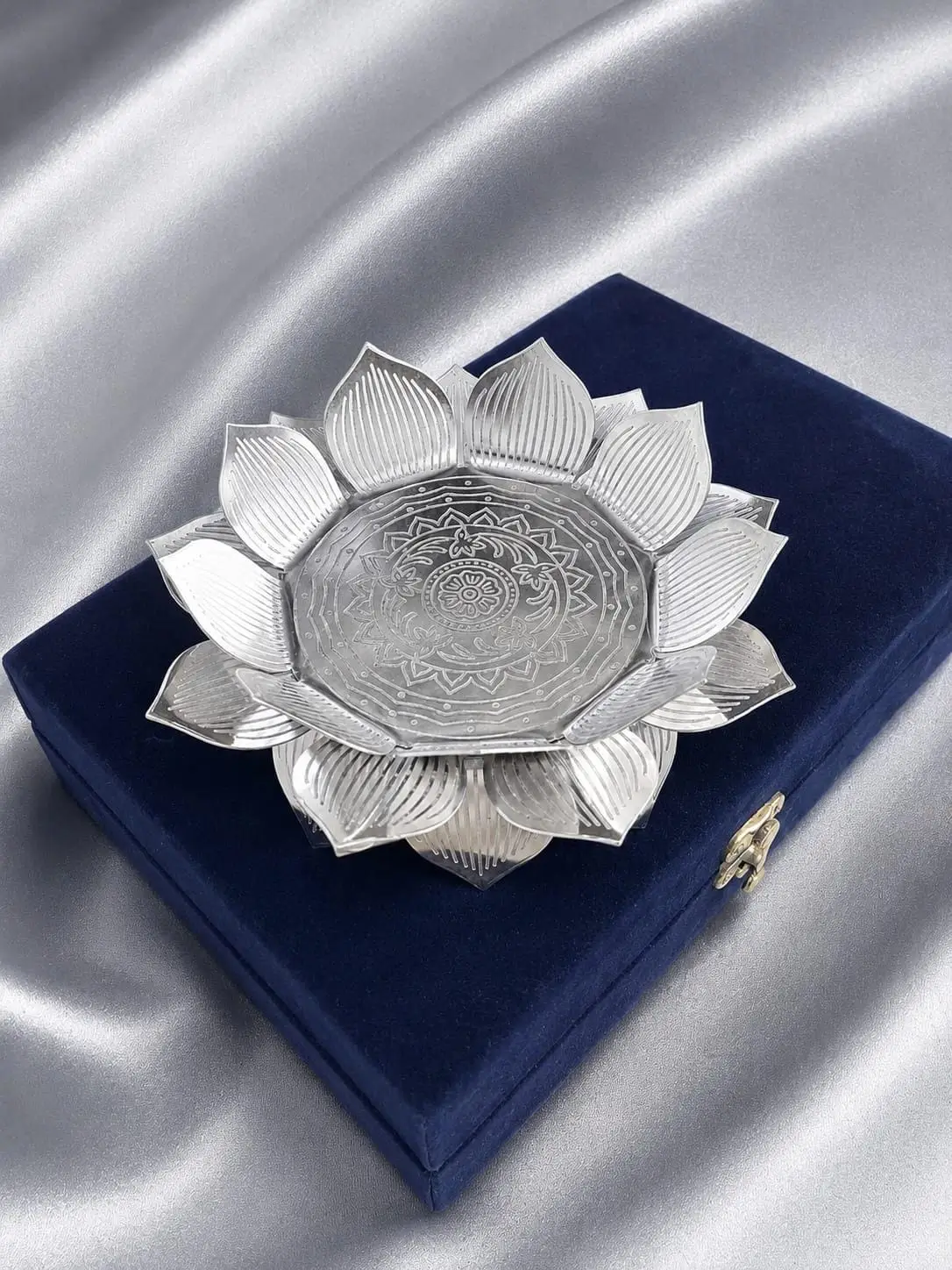 Kamal Flower Design German Silver 5 inch Base Stand for Pooja Idol Return Gifts