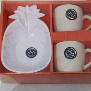 Pink Bar Ceramic (2+1) 2 Coffe Mugs & 1 Pineapple Platter Gift Set1